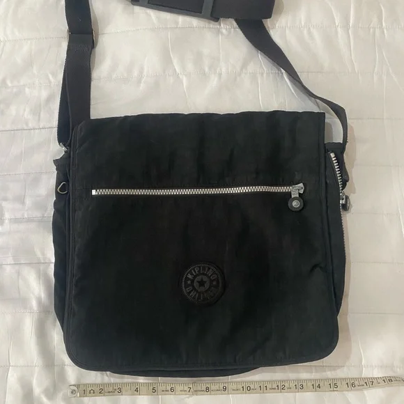 Kipling messenger bag - Picture 3 of 12